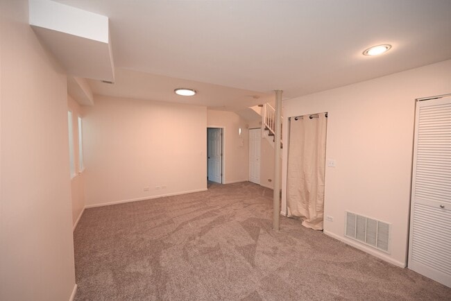 Building Photo - 5400 N Campbell Ave