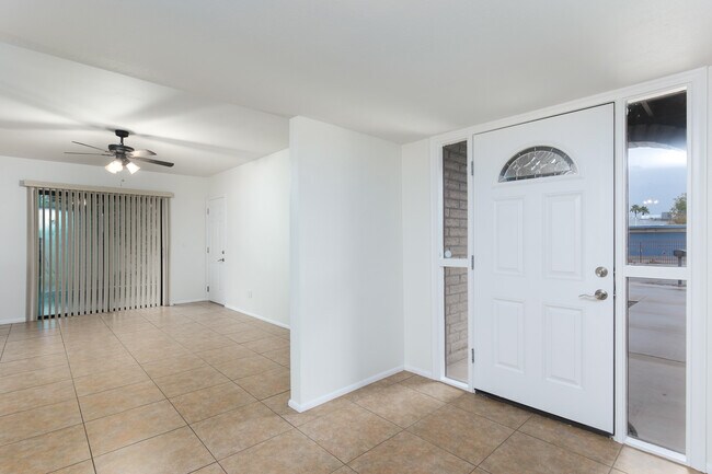 Building Photo - 7711 E 39th St