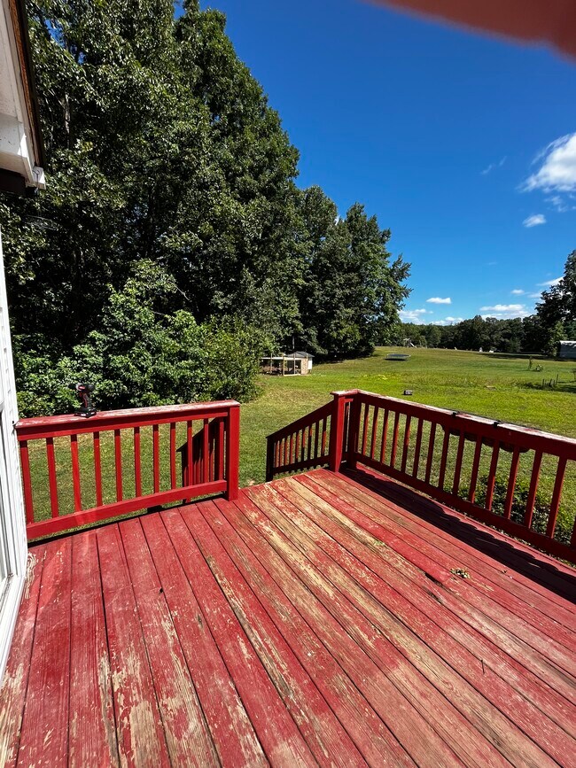 Building Photo - 9745 Poindexter Rd