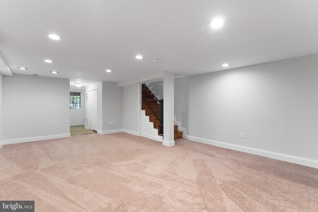 Building Photo - 5515 Chillum Pl NE