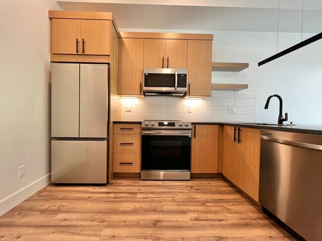 Building Photo - Newer Build in Downtown Loveland Apartments!