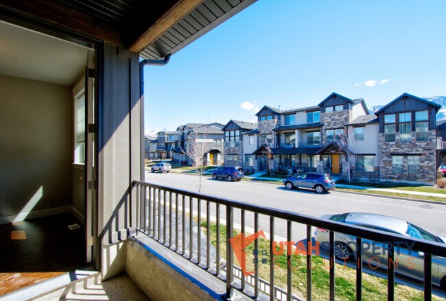 Building Photo - 10464 S Beetdigger Blvd