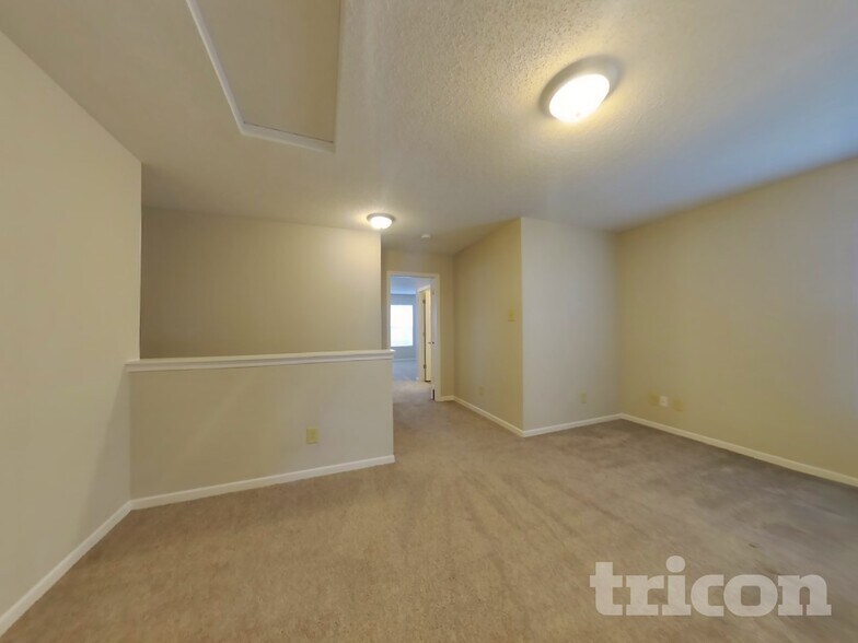 Building Photo - 7922 Hydrangea Ct