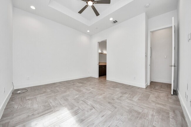 Building Photo - 1703 Cedrocanna Ln