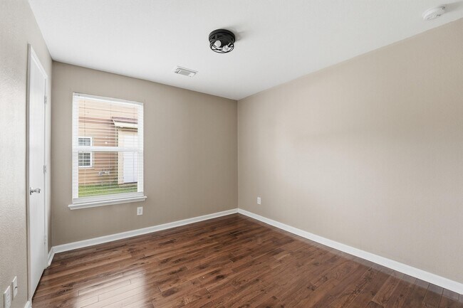 Building Photo - 21314 Misty Brook Bend Ln