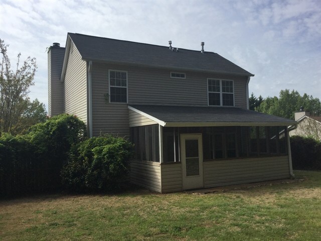 Building Photo - 406 Bramford Way