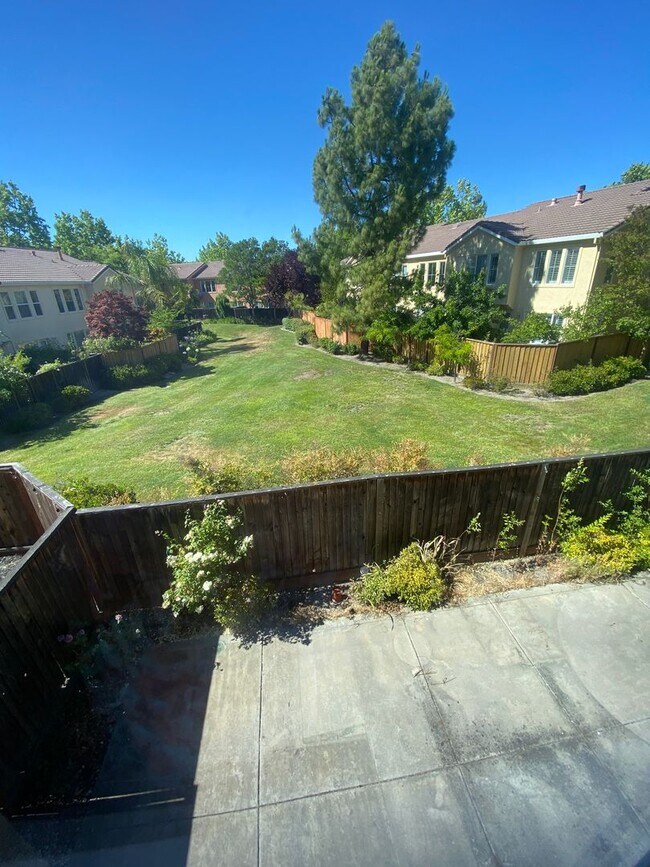 Building Photo - Shapell Cedar Bridge San Ramon 3 Br., 2.5 ...