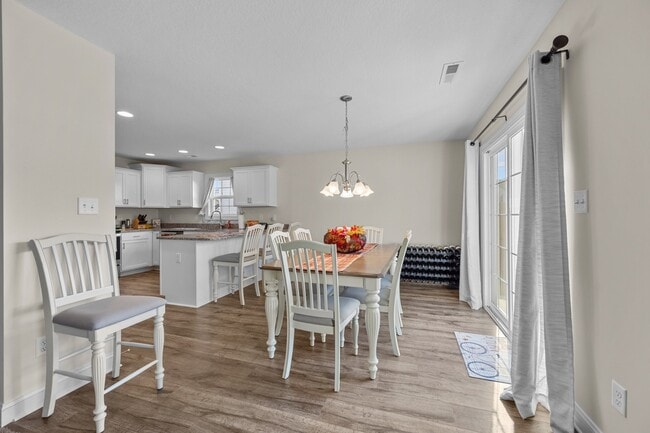 Building Photo - 517 Indigo Johnston Dr