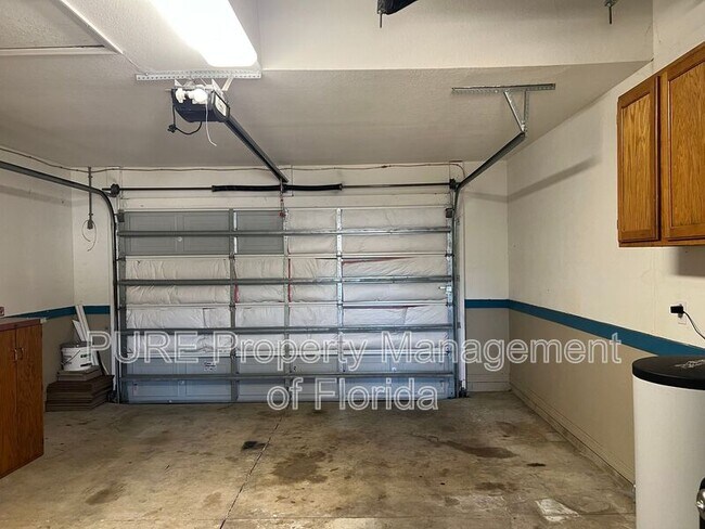 Building Photo - 112 Pecan Run