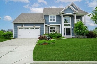 Building Photo - 3122 Mendota Ct