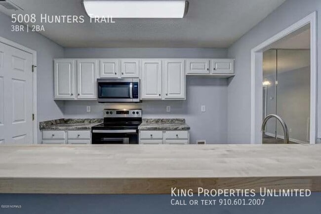 Building Photo - 5008 Hunters Trail
