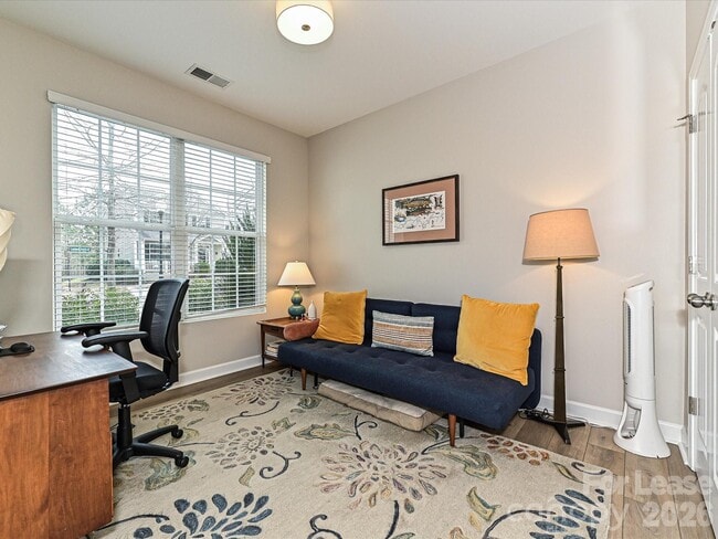 Building Photo - 17405 Caldwell Track Dr