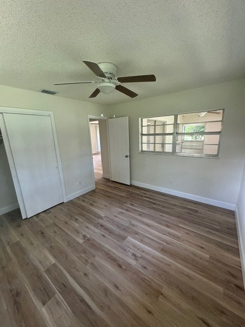 Building Photo - 7406 Pacific Ave