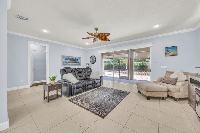 Building Photo - 148 Cypress Cove