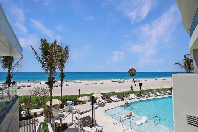 Building Photo - Luxury Furnished Gulf-Front Condo at The St. Regis Residences, Longboat Key, FL
