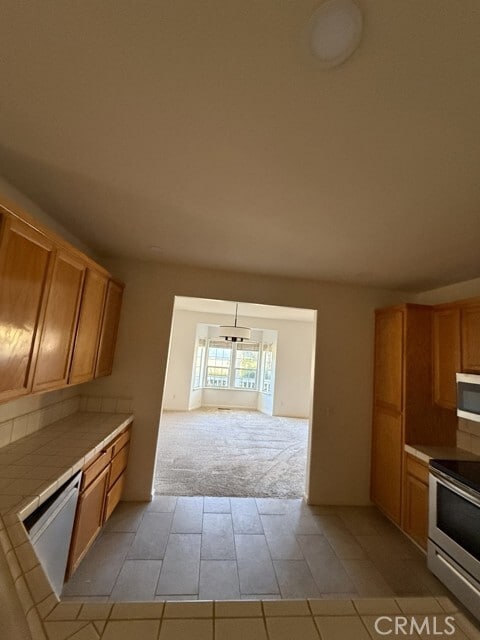 Building Photo - 1994 Alden Ave