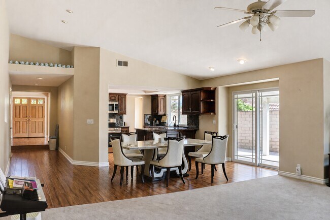 Building Photo - 6132 E Baja Dr