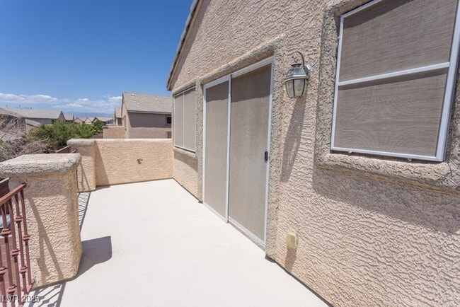 Building Photo - 313 Gemstone Hill Ave