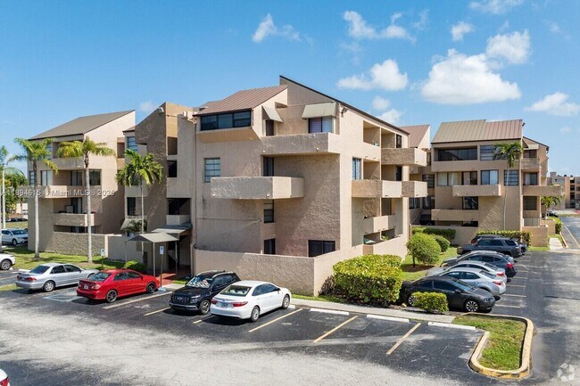 Building Photo - 10801 SW 109th Ct