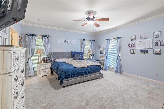 Building Photo - 4108 Linda Ln