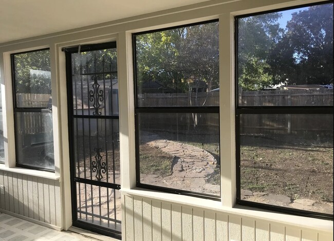 Sun Room - 516 Mustang Drive