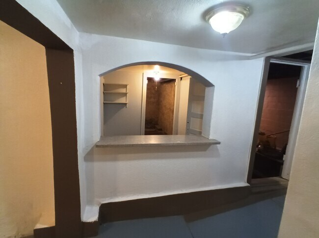 Building Photo - 2009 2nd St NE