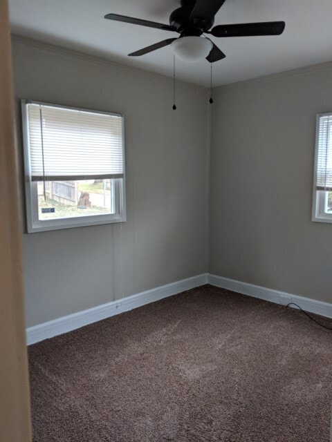 Building Photo - 3 bed, 1 bath Home: Available NOW! PRICE R...