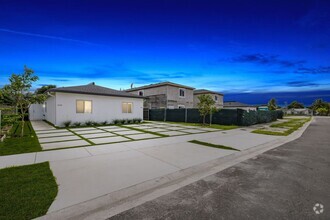 Building Photo - Quail Roost Duplex