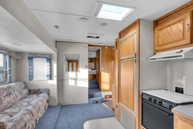 Building Photo - 12712 E McKinley Ave