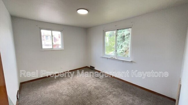 Building Photo - 2509 Farkas Pl