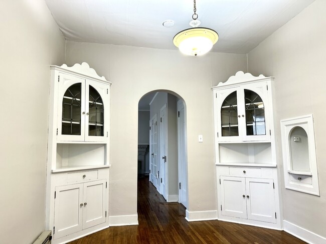 Building Photo - 423 S Coeur d'Alene St