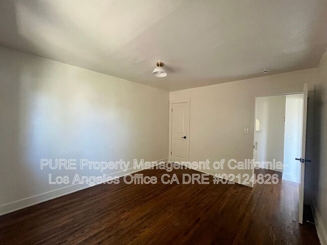 Building Photo - 625 W 23rd St