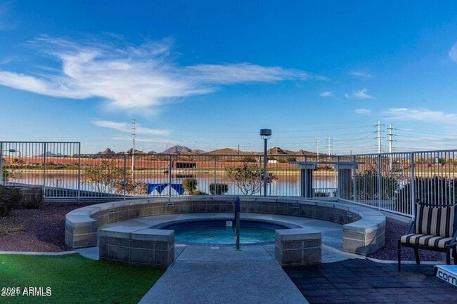 Building Photo - 2 Bedroom 2 Bathroom BRIDGEVIEW AT HAYDEN FERRY LAKESIDE CONDOMINIUM
