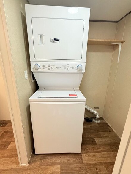 Building Photo - 127 Dolphin Harbor S