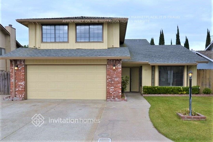 Primary Photo - 1241 Countryside Ln