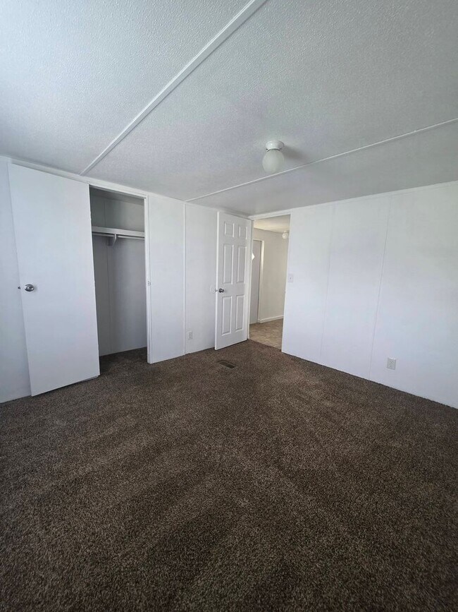 Building Photo - 801 Trollingwood-Hawfields Rd. lot 91