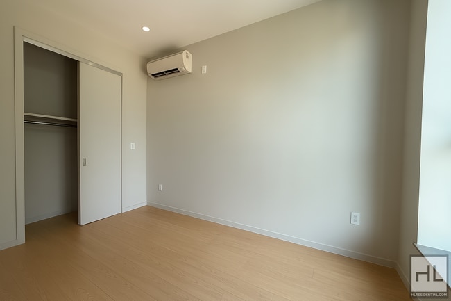 Building Photo - Frost Street #2