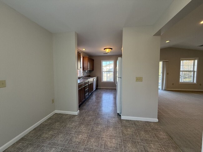 Building Photo - Three Bedroom Condo in Tradition Point