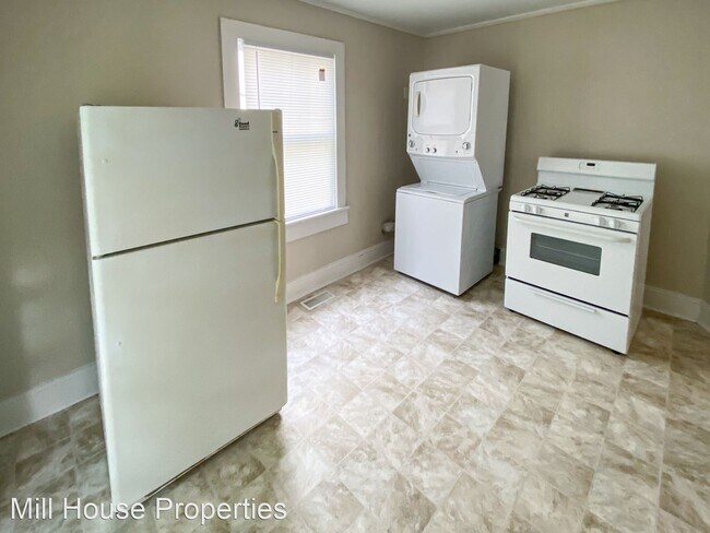 Building Photo - 2 br, 1 bath House - 106 Stinson Street