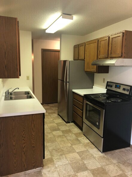 Cimarron Apartments Kitchen - Cimarron Apartments