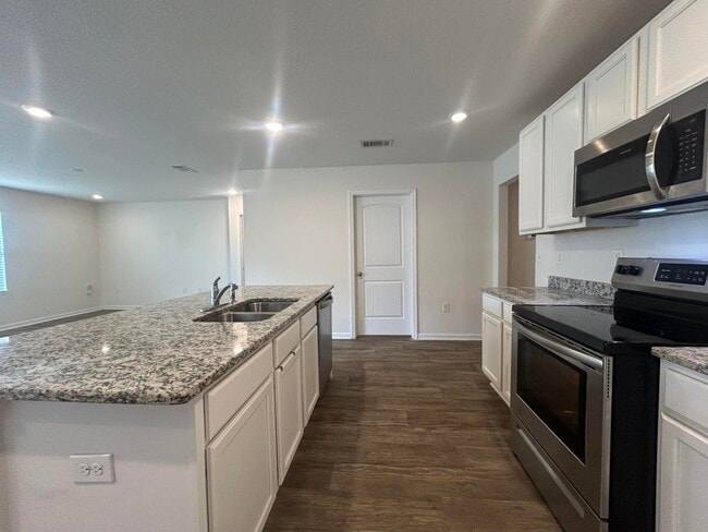 Building Photo - 916 Merganser Way
