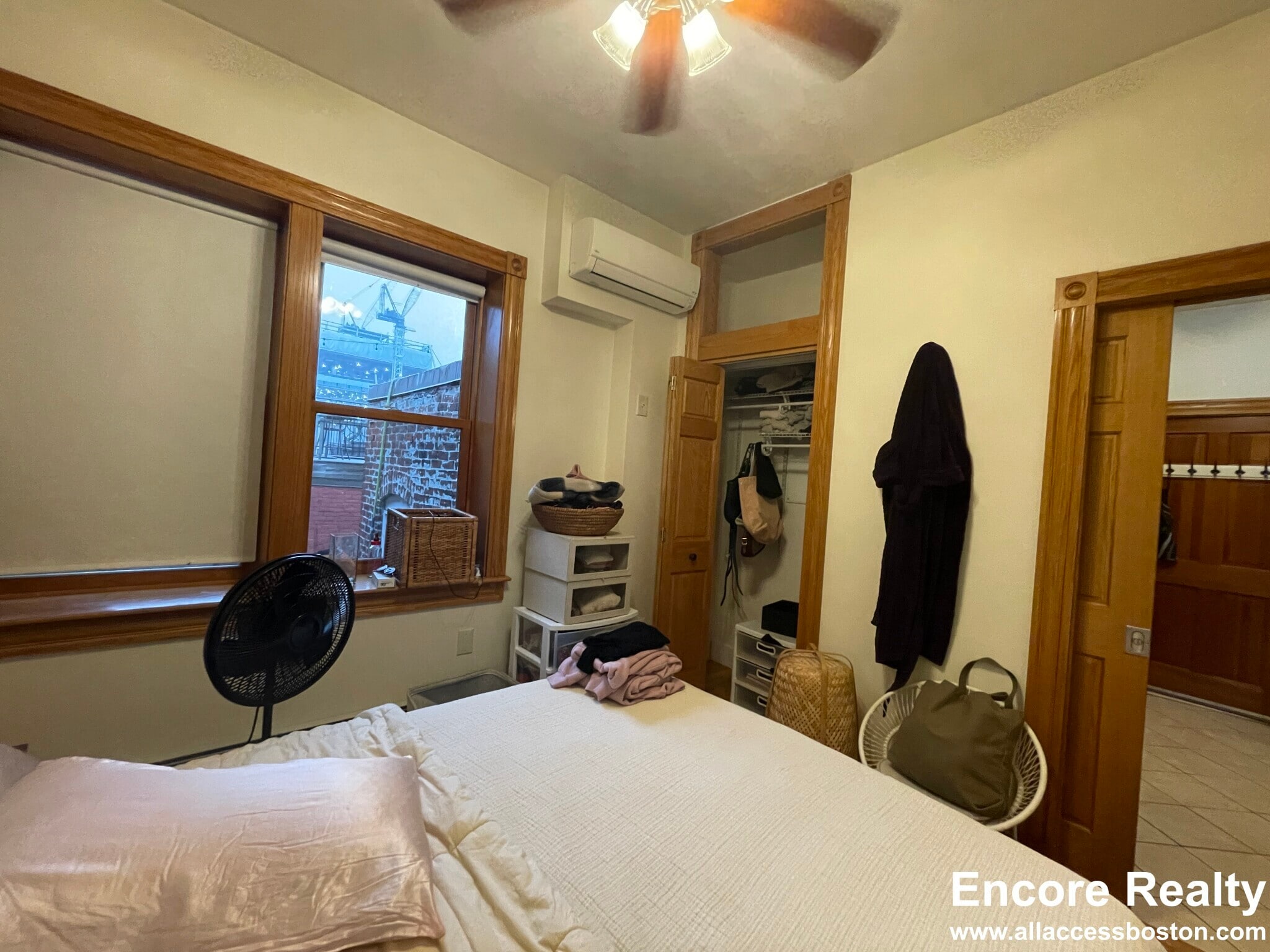 Building Photo - 66 Pinckney St