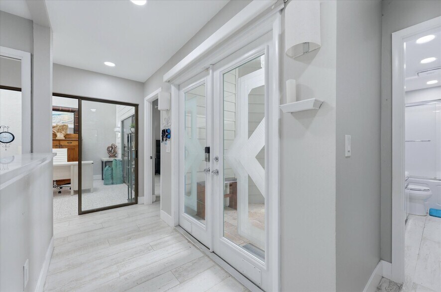 Building Photo - 4401 Glebe Farm Rd