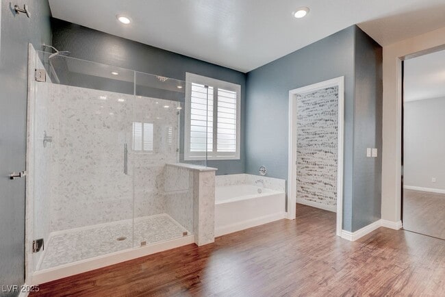 Building Photo - 2489 Cingoli St