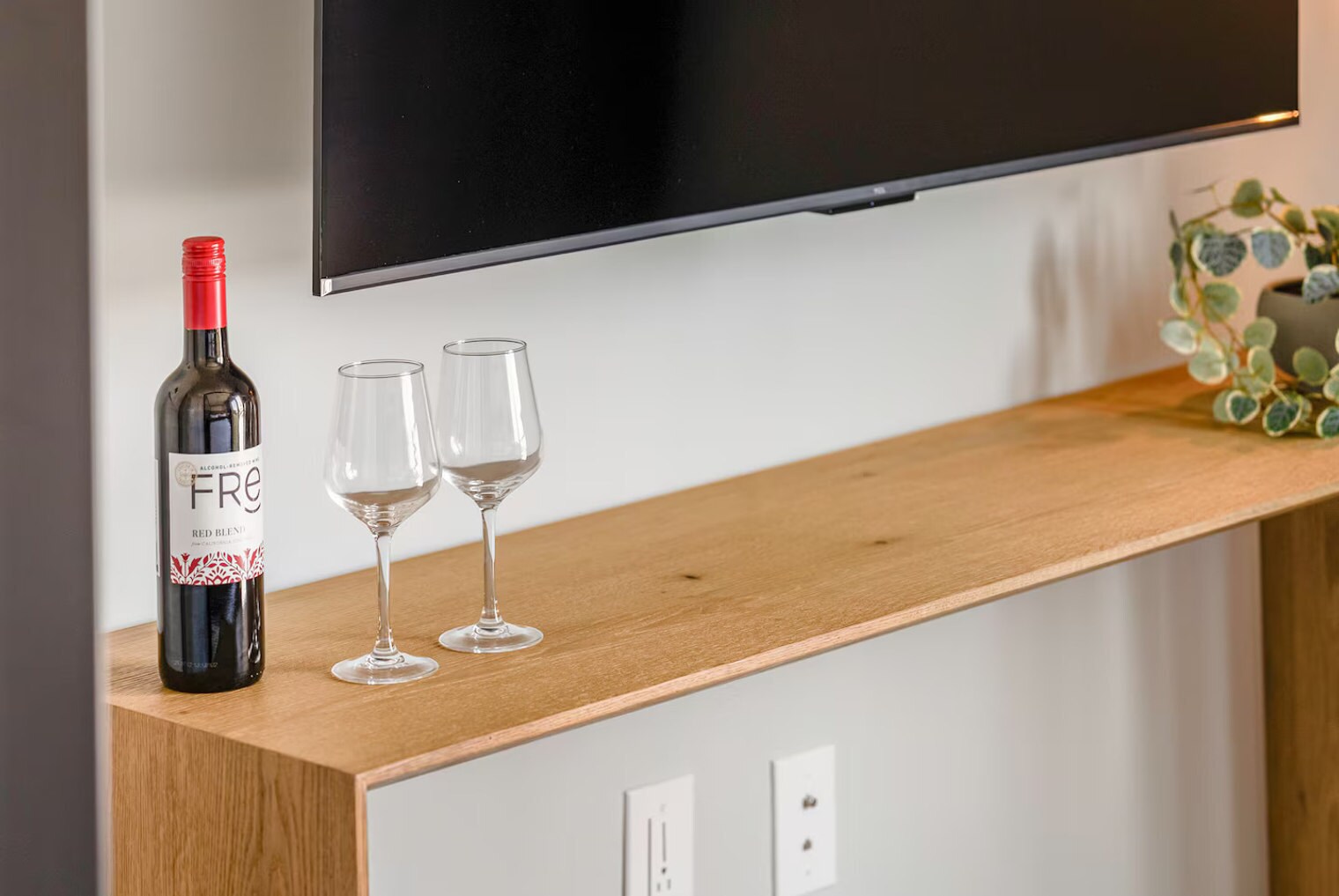 Building Photo - 51 South Broadway-SI FL4-ID1380128P