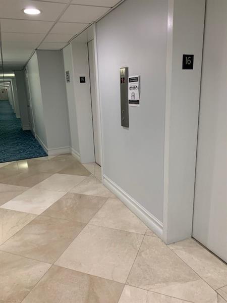 Building Photo - 3900 Galt Ocean Dr