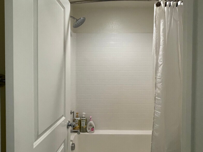 Building Photo - 27474 Basalt Way