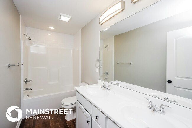 Building Photo - 2063 Paddle Wheel Dr