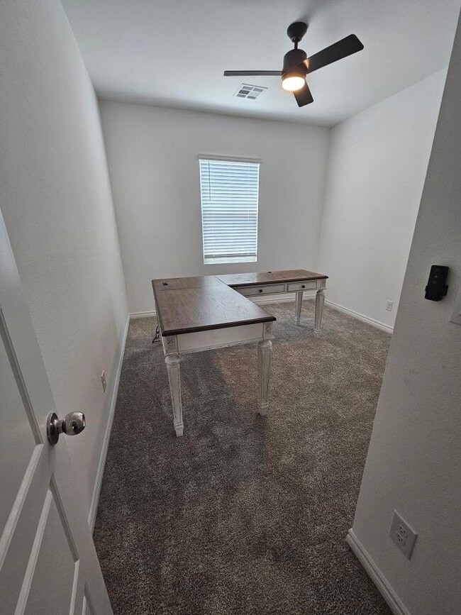 Building Photo - 2908 Moulin Hts St