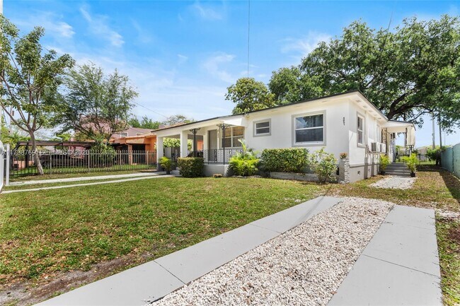 Building Photo - 4853 NW 15th Ave